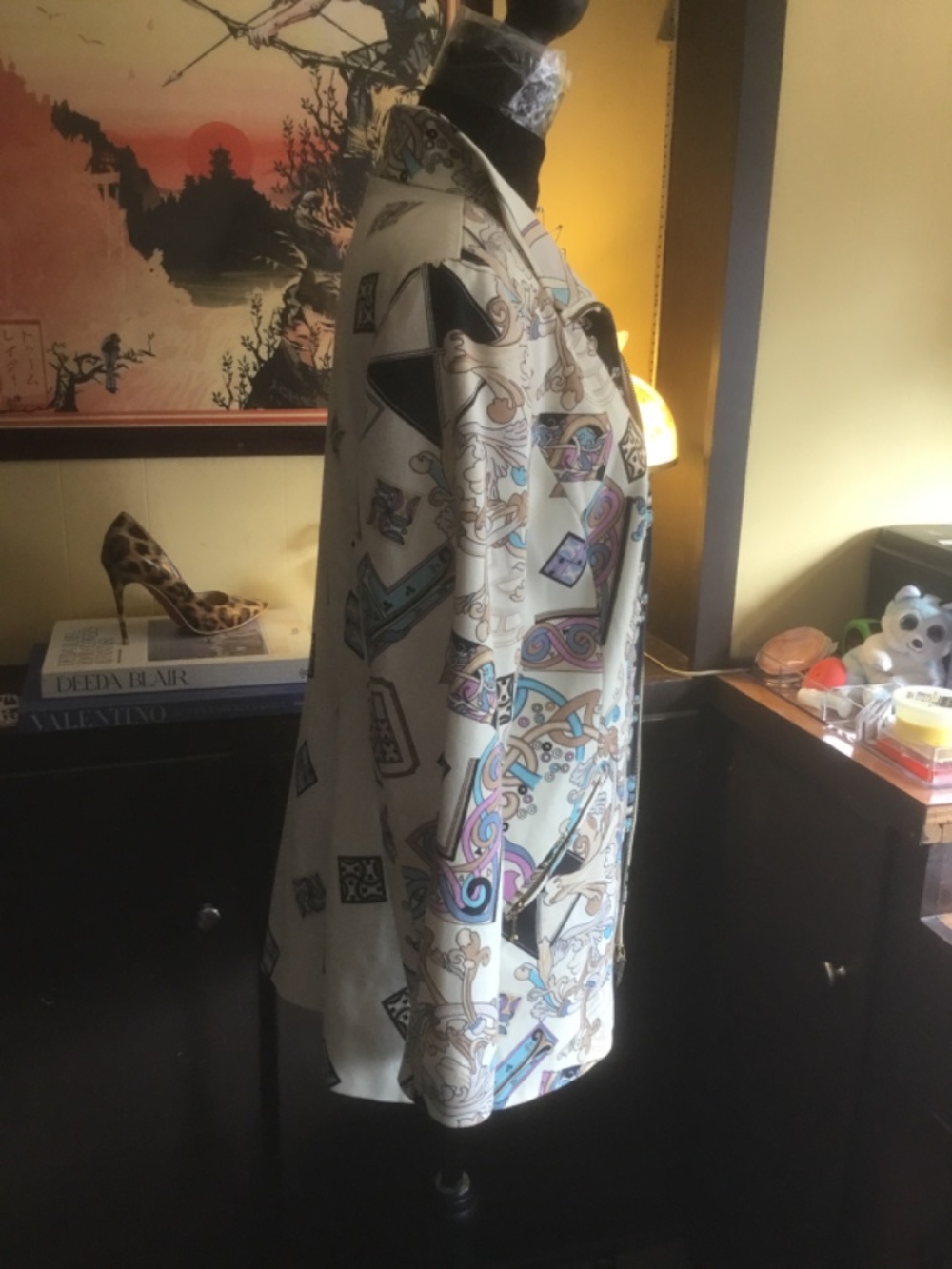 Louis Feraud jacket - Picture 2 of 16
